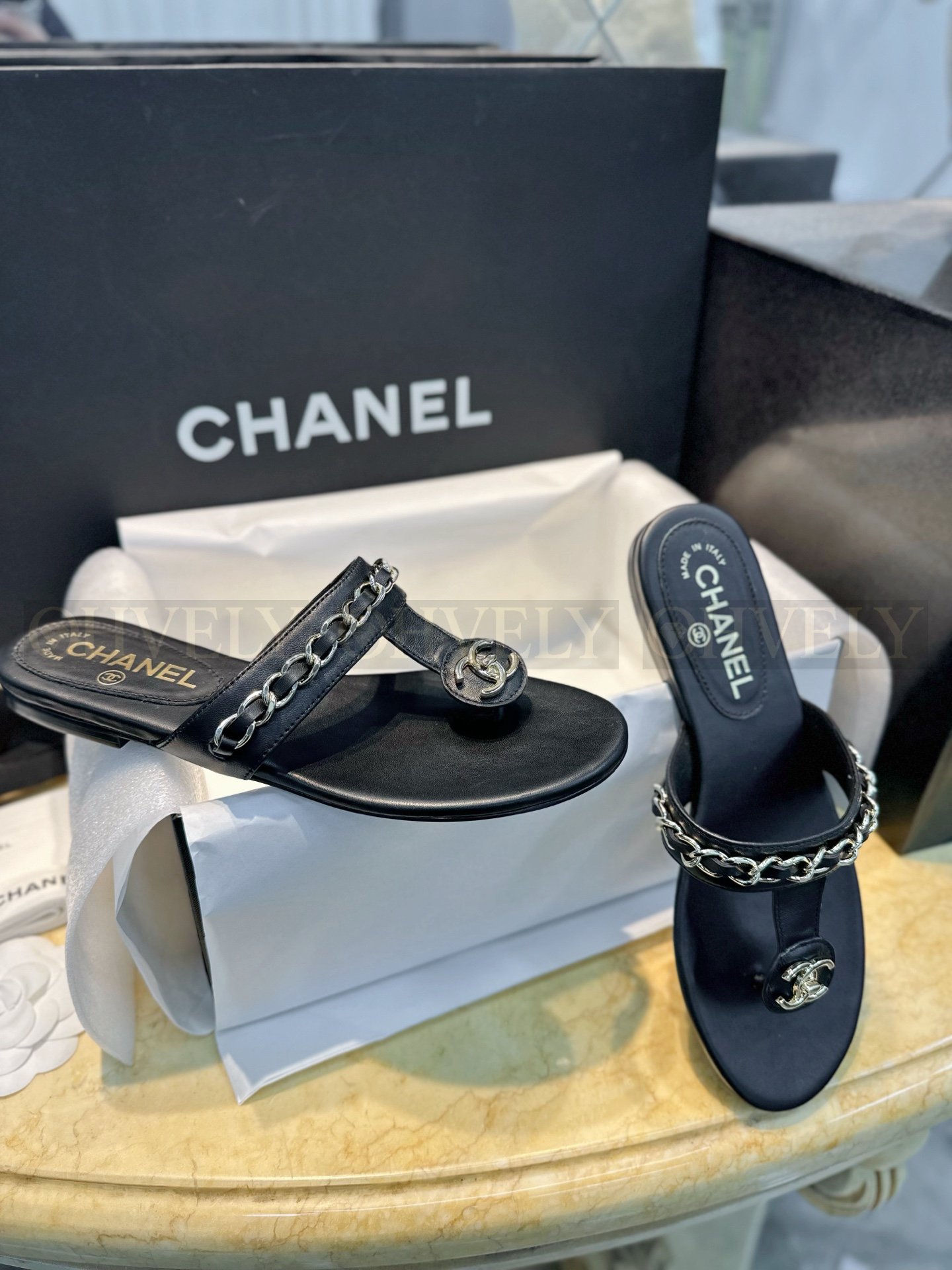 【 ZP버전 】CH 체인 스트랩 플랫 쪼리 슬리퍼 상품 썸네일