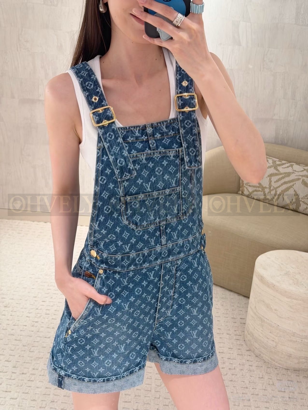 【 ZP버전 】LV 모노그램 패턴 데님 멜빵 반바지 상품 썸네일