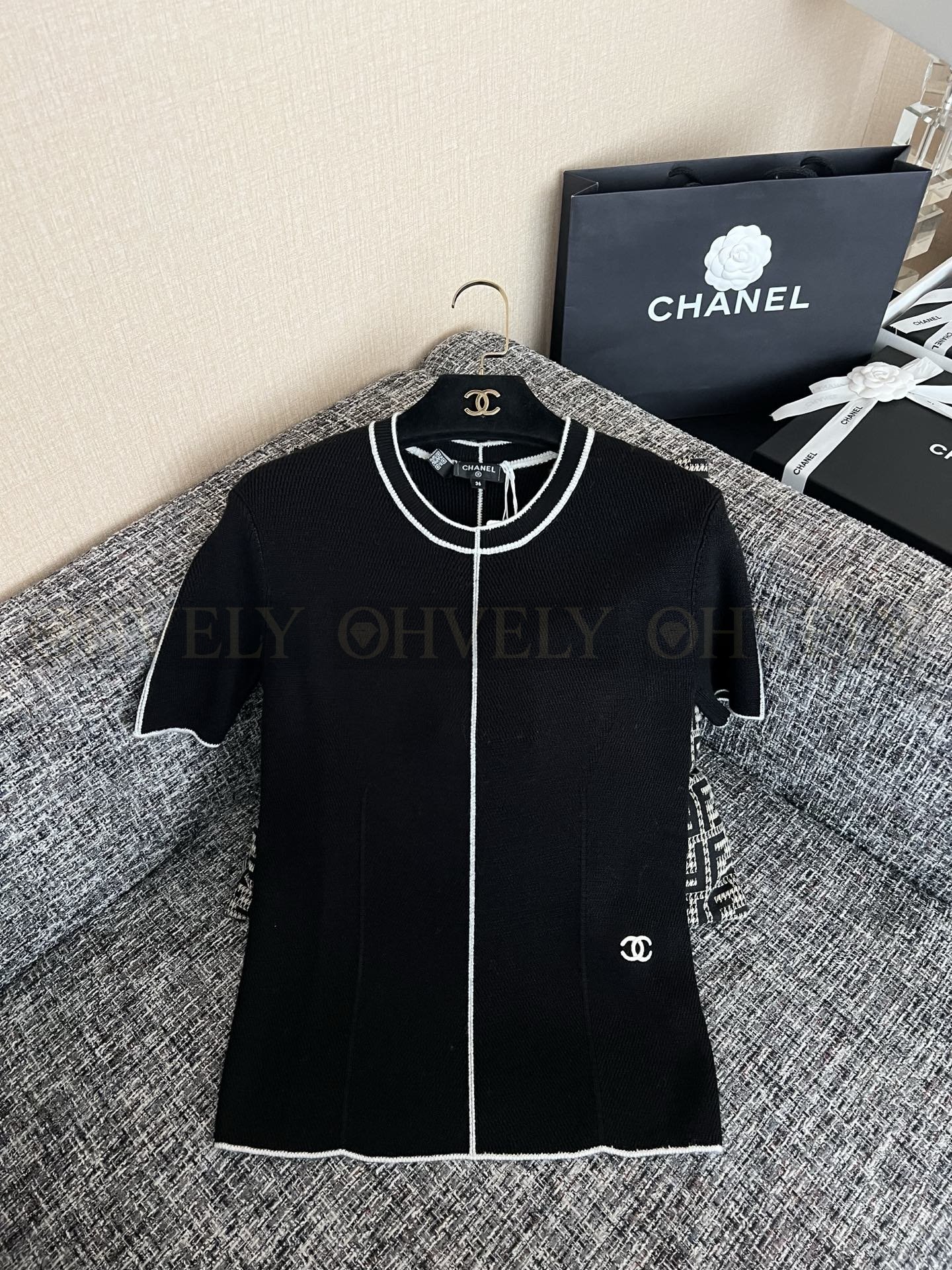 【 ZP버전 】CN 신상 배색 니트 반팔 상품 썸네일