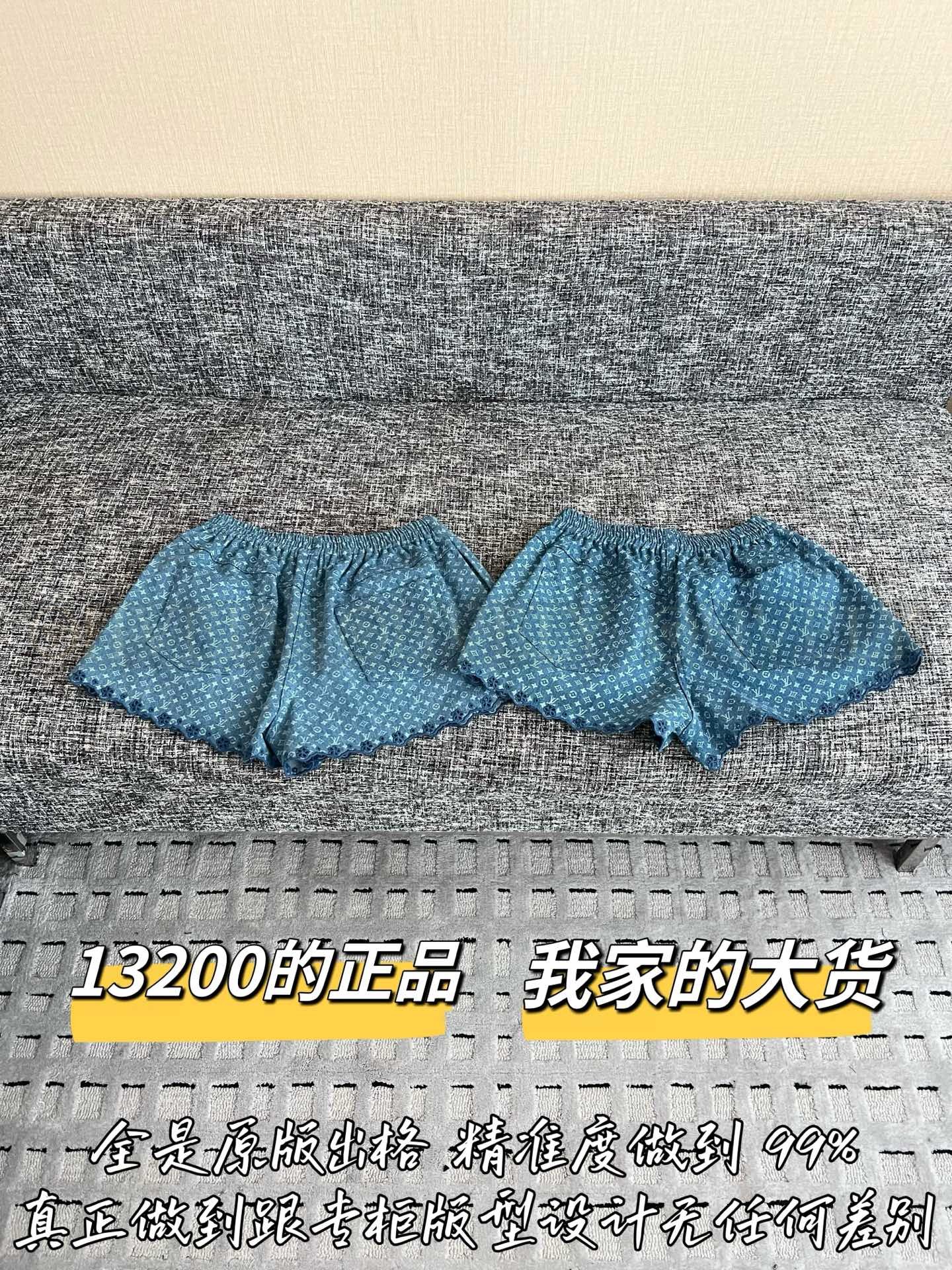 【 ZP버전 】LV 모노그램 레이스 레이크 데님 숏 팬츠 바지 상품 썸네일