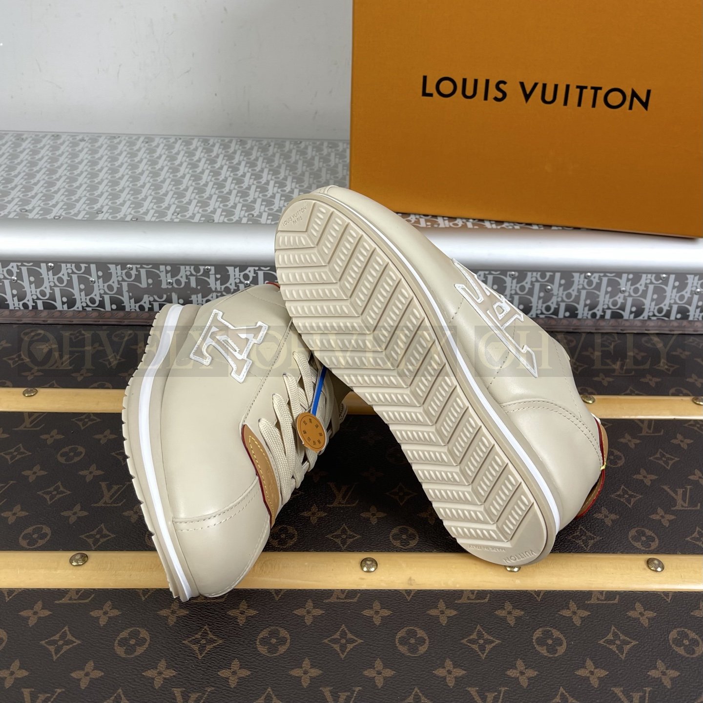 【 ZP버전 】LV 버터소프트 스니커즈 베이지