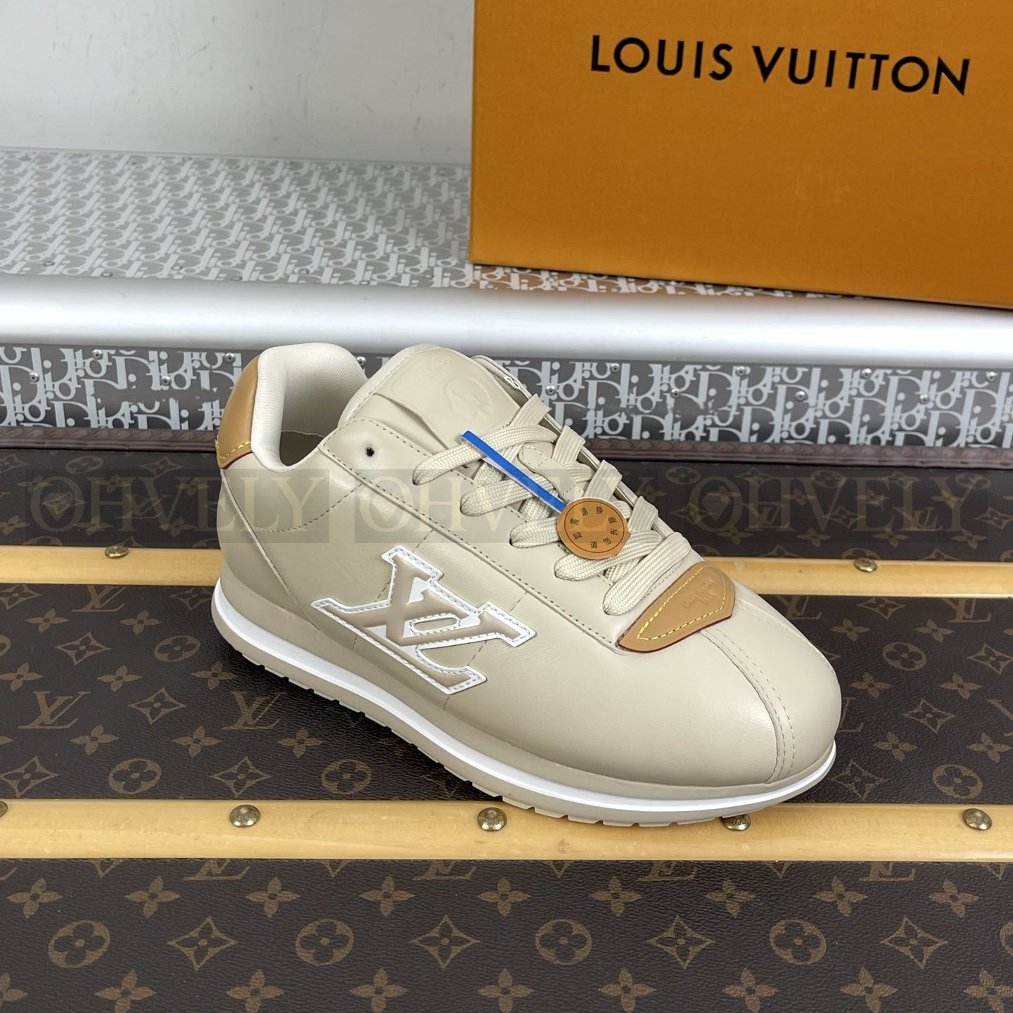 【 ZP버전 】LV 버터소프트 스니커즈 베이지 상품 썸네일
