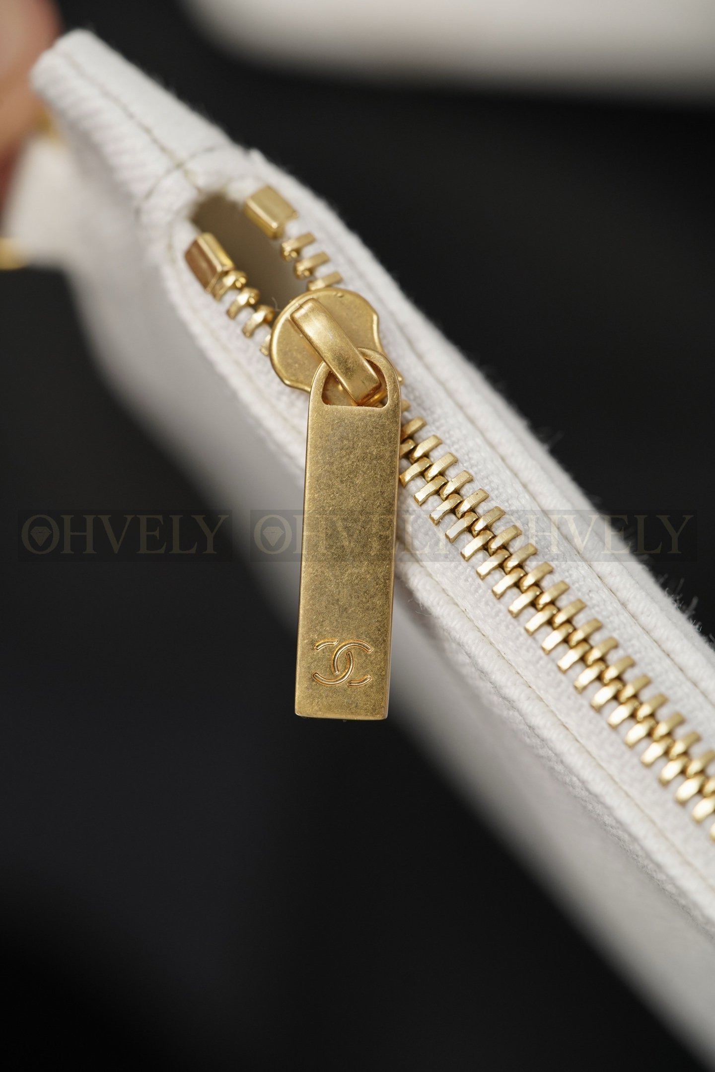 【 ZP버전 】CN 코코 비치 퀼팅 캔버스 로고 토트백 상품 썸네일