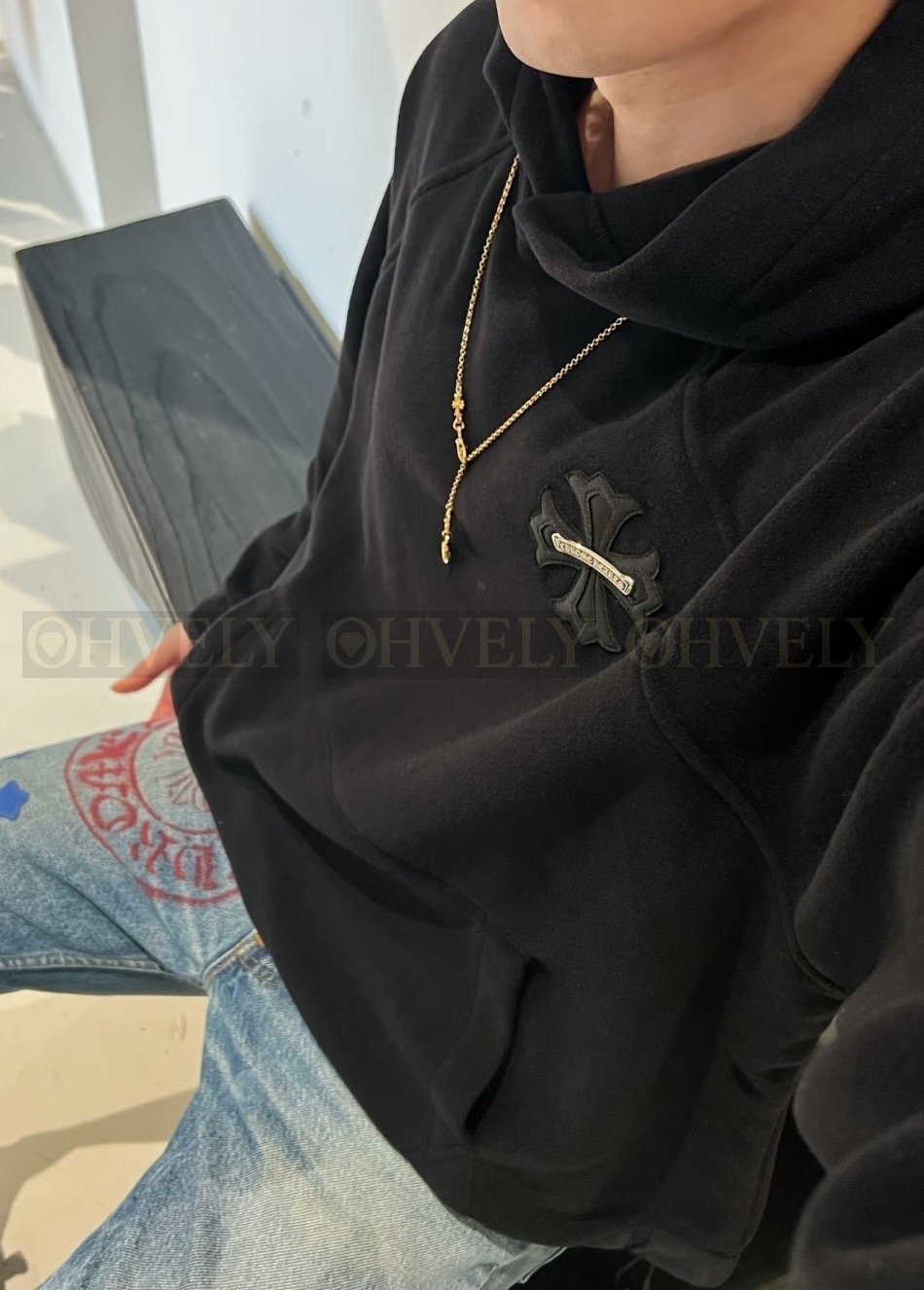 【 ZP버전 】크롬하츠 플리스 후드 티셔츠