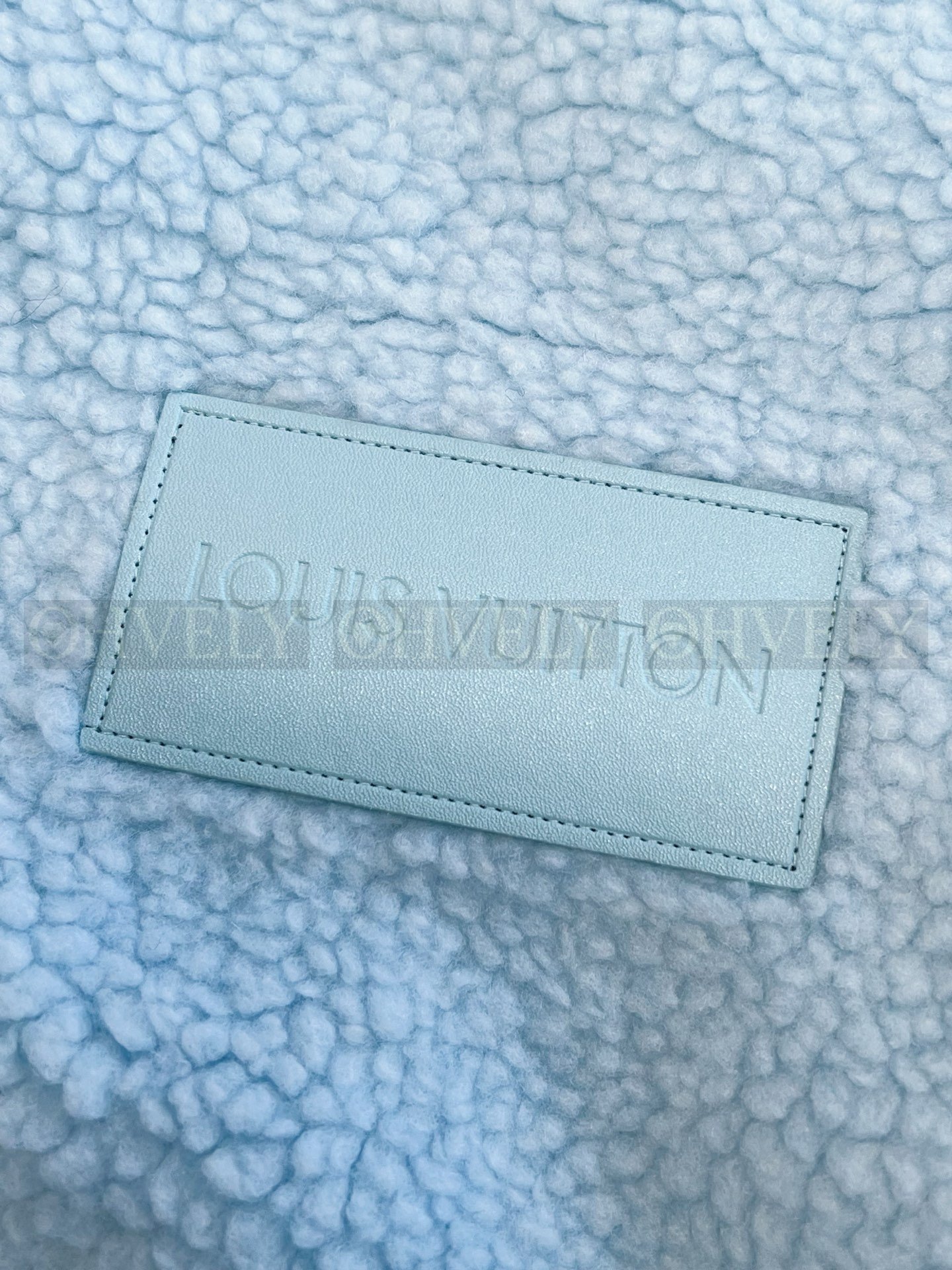 【 ZP버전 】LV 테디 플리스 스카이블루 집업 자켓 상품 썸네일