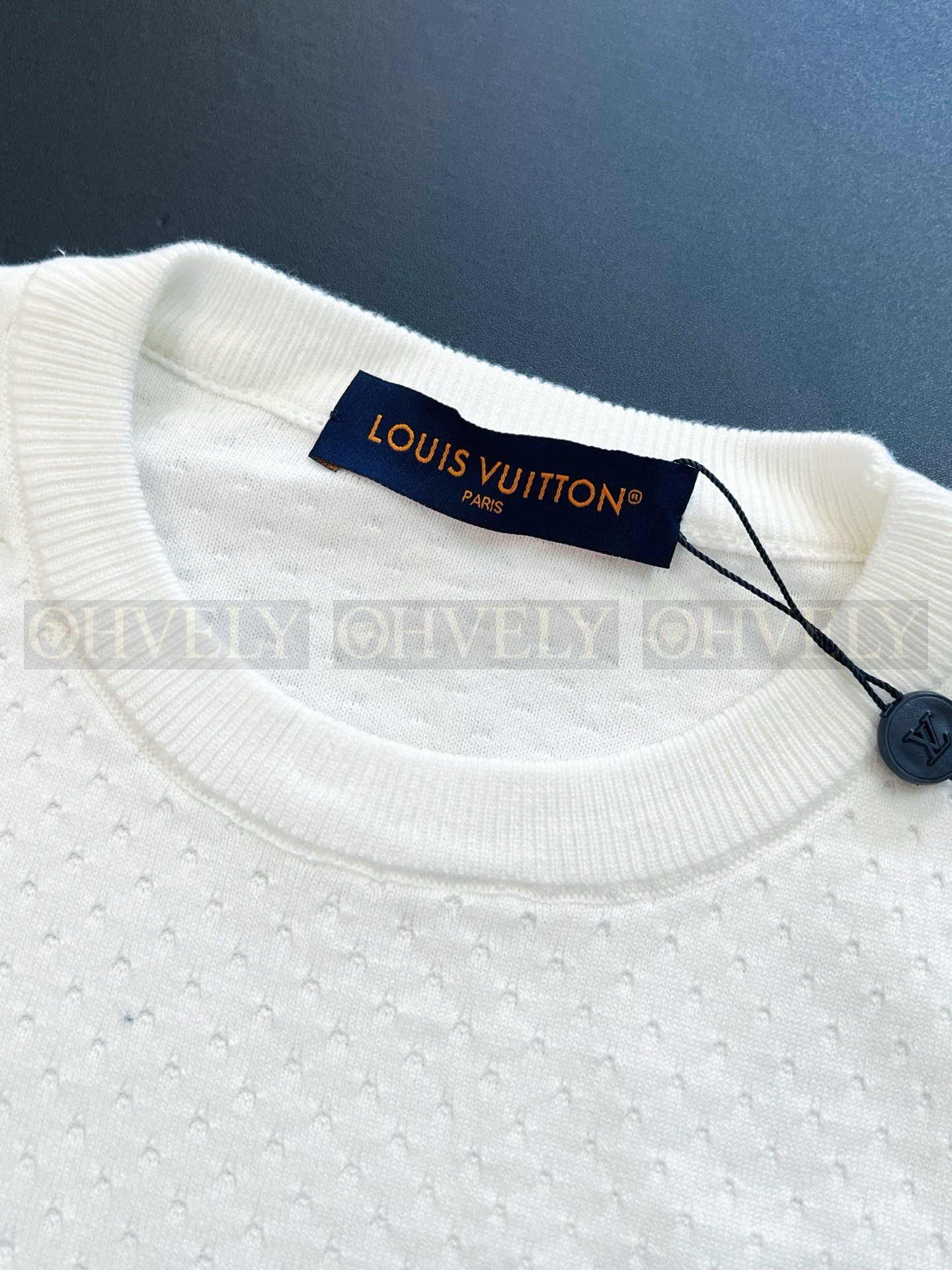 【 ZP버전 】LV 로고 니트 메쉬 반팔 티셔츠 상품 썸네일