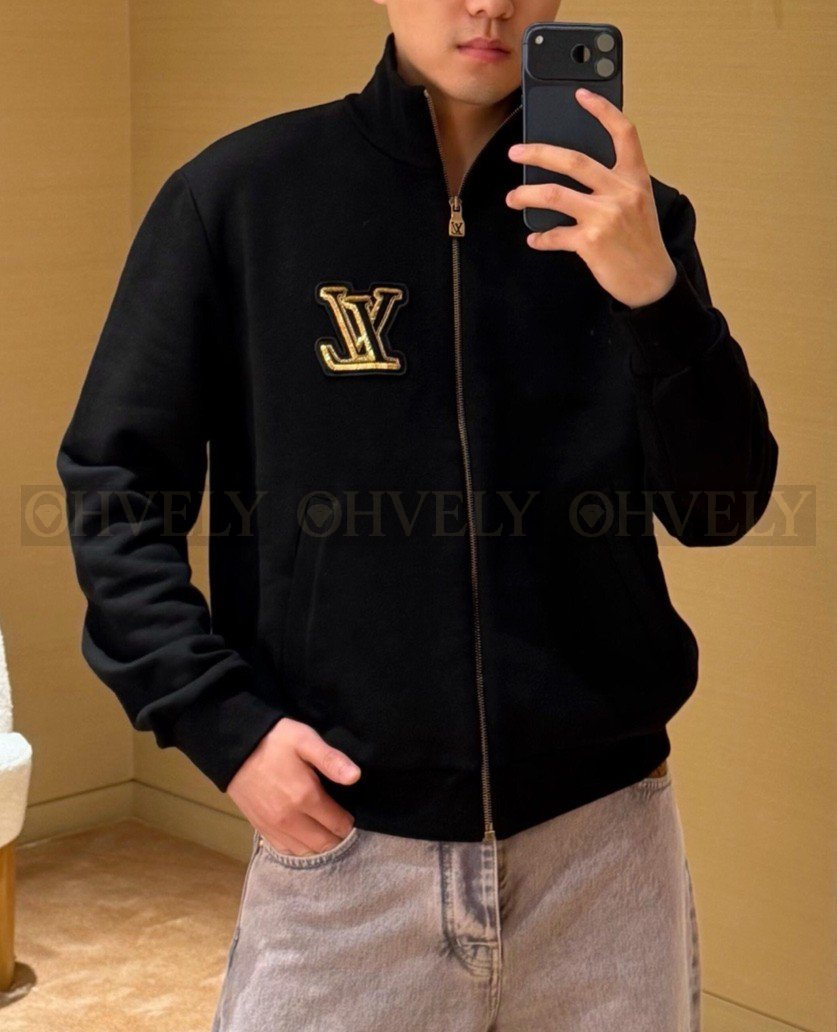 【 ZP버전 】LV 스탠드카라 로고 집업 자켓 상품 썸네일
